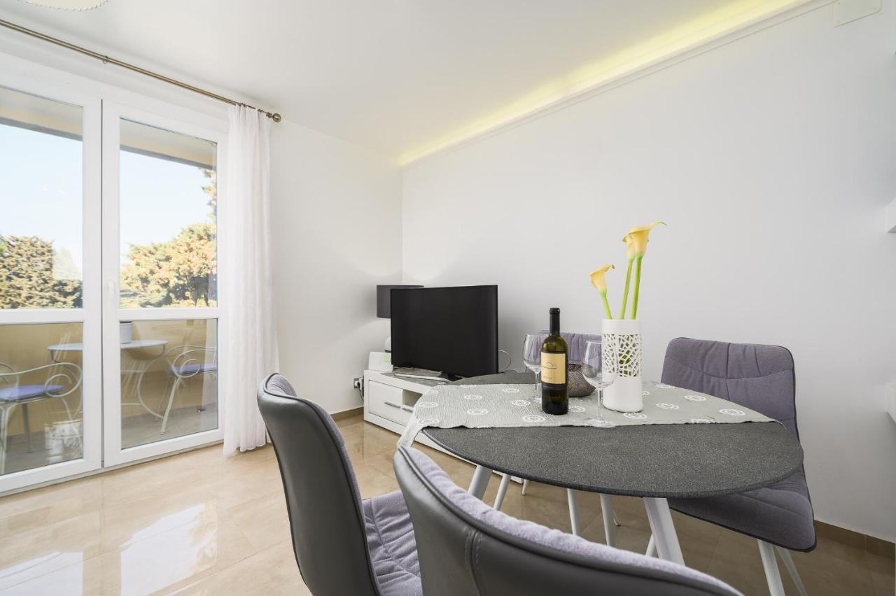 Premium Apartment Peschiera โปเรช ภายนอก รูปภาพ